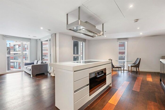3 Bedroom Flat For Sale In Apartment, Moore House, Gatliff Road, London, London, SW1W