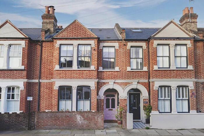 4 Bedroom Terraced House For Sale In Overcliff Road, London, SE13