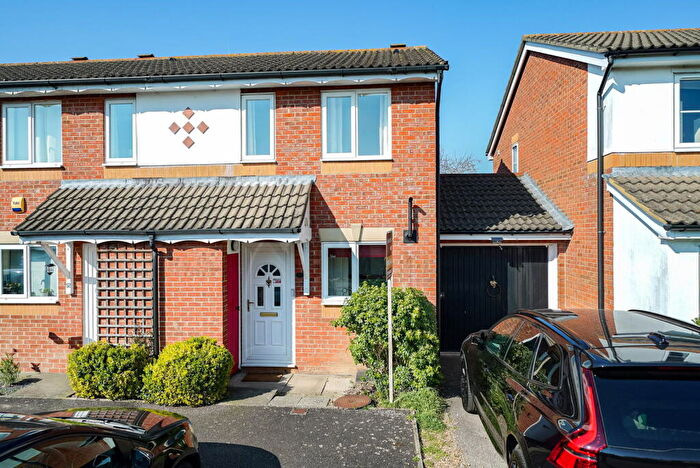 2 Bedroom End Of Terrace House For Sale In Sale Drive, Clothall Common, Baldock, SG7