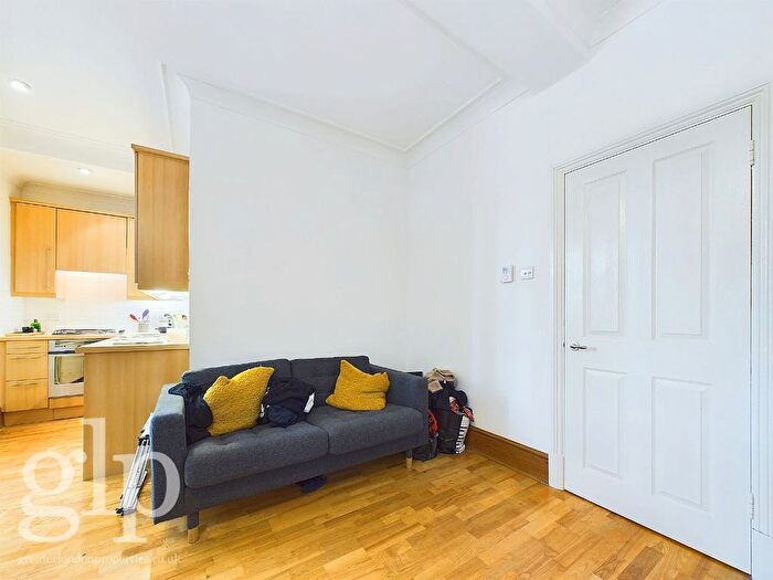Studio To Rent In Shaftesbury Avenue, Covent Garden, WC2H