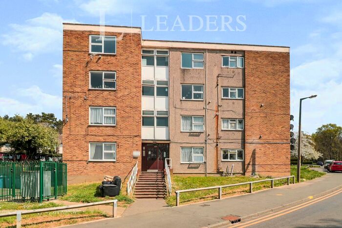 1 Bedroom Flat To Rent In Stantons, Fold Croft, Harlow, CM20