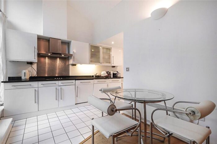 2 Bedroom Duplex For Sale In The Grainstore, Western Gateway, London, E16