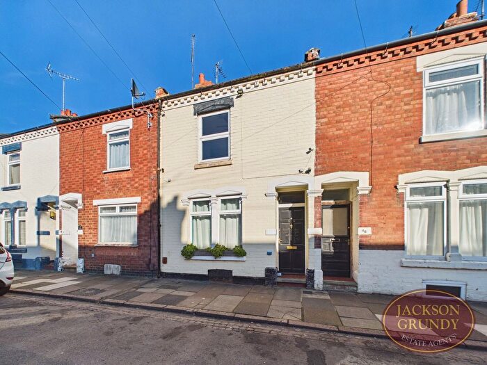 3 Bedroom Terraced House For Sale In Roe Road, Abington, NN1