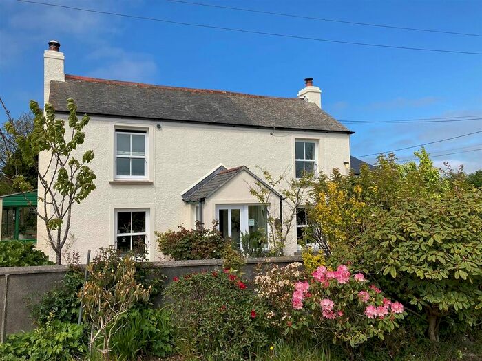4 Bedroom Detached House For Sale In Nancegollan, Helston, TR13