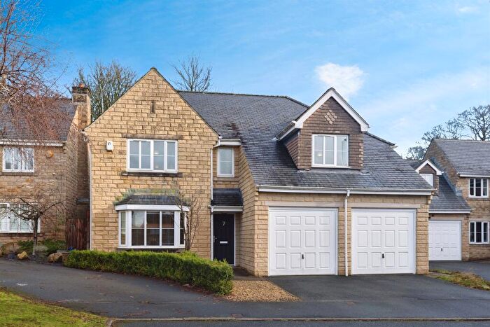 5 Bedroom Detached House For Sale In Weavers Court, Sowerby Bridge, HX6