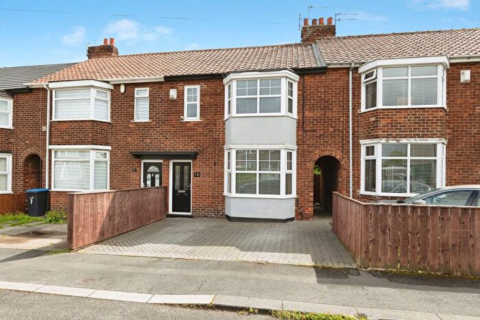3 Bedroom Terraced House For Sale In Endsleigh Drive, Middlesbrough, TS5