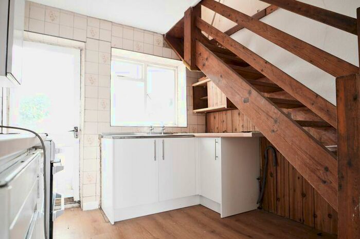 Maisonette To Rent In Clarendon Road, Hove, BN3