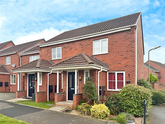 2 Bedroom Semi-Detached House To Rent In Jasmine Way, Bedworth, Warwickshire, CV12