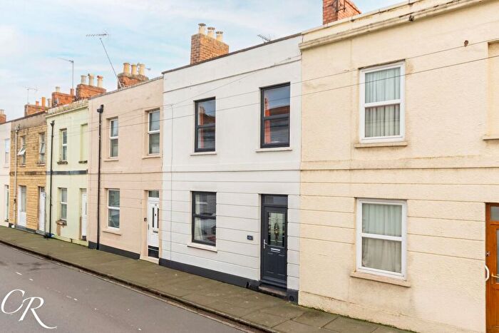 2 Bedroom Terraced House For Sale In St Pauls Street North, Cheltenham, GL50