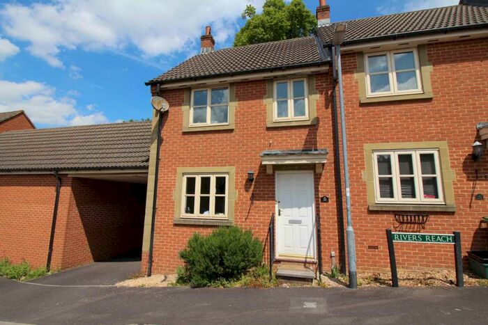 3 Bedroom End Of Terrace House To Rent In Rivers Reach, Frome, BA11
