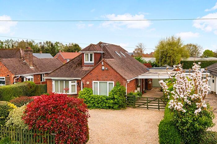 4 Bedroom Detached House For Sale In Church Lane, Eastergate, PO20