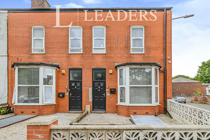 8 Bedroom End Of Terrace House To Rent In Bolton Road, Farnworth, Bolton, BL4