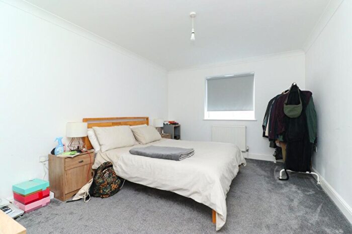 2 Bedroom Flat For Sale In Dane Road, Margate, Kent, CT9
