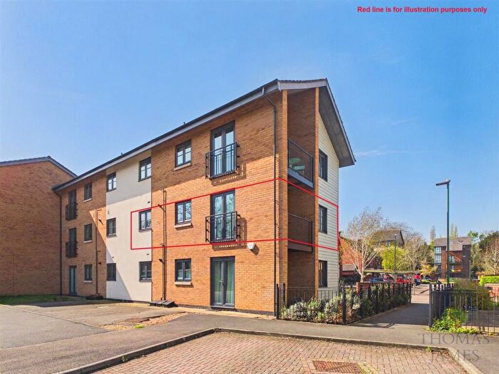 1 Bedroom Flat For Sale In Claypit Walk, Nottingham, NG11