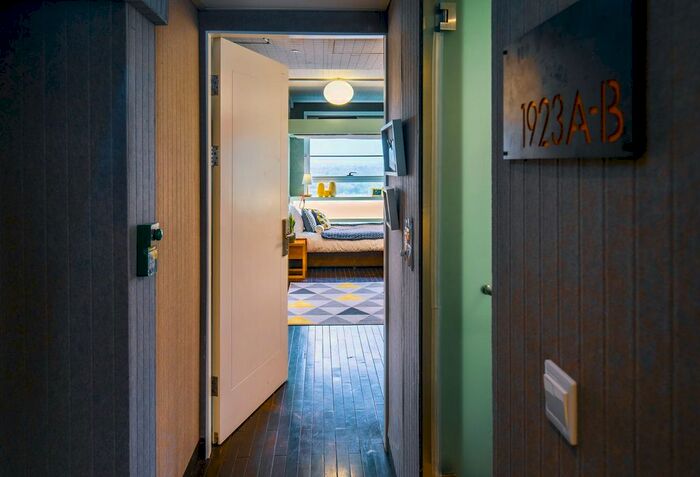 Studio To Rent In Charcot Road, Edgware, NW9