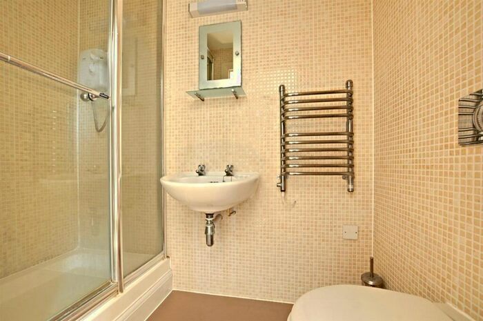 1 Bedroom Flat To Rent In Jeune Street St Clements, OX4