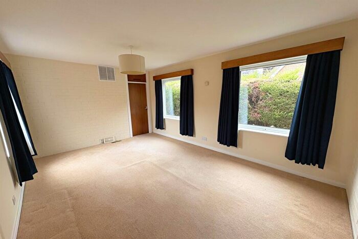 4 Bedroom Detached Bungalow For Sale In Mill Lane, Goostrey, CW4