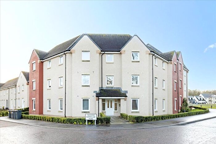 2 Bedroom Flat For Sale In Wester Kippielaw Drive, Dalkeith, EH22