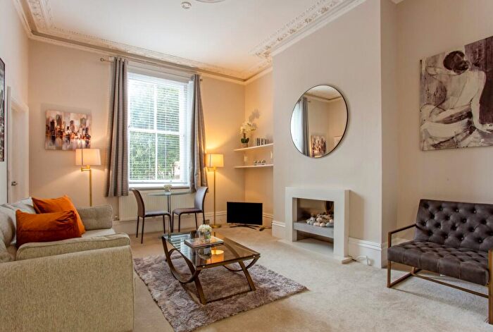 1 Bedroom Flat To Rent In Grove Road Windsor, SL4