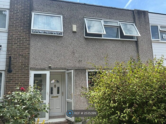 3 Bedroom Terraced House To Rent In Hooper Road, London, E16