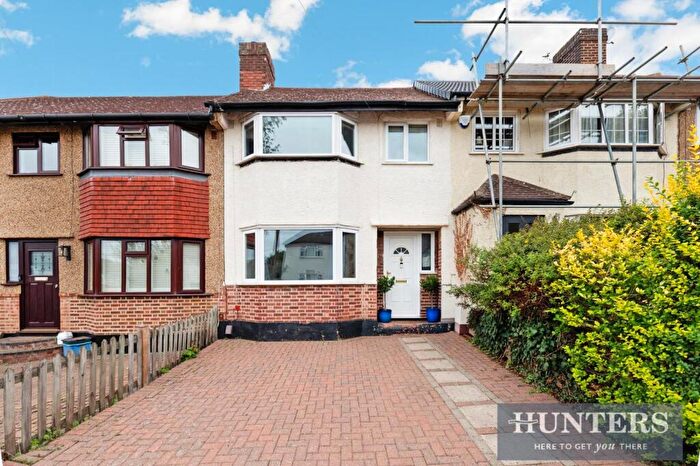 3 Bedroom Terraced House For Sale In Delcombe Avenue, KT4