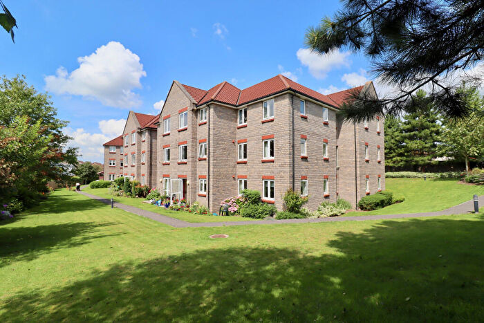 1 Bedroom Retirement Property For Sale In Bluestone Court, Street, BA16