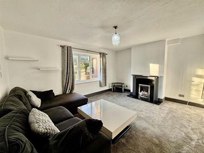 2 Bedroom Semi Detached House To Rent In Penrith Gardens, Low Fell, NE9