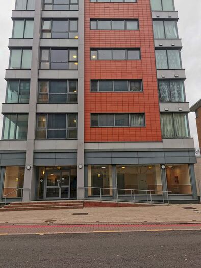 1 Bedroom Flat To Rent In - Eastern Avenue, Gants Hill, IG2