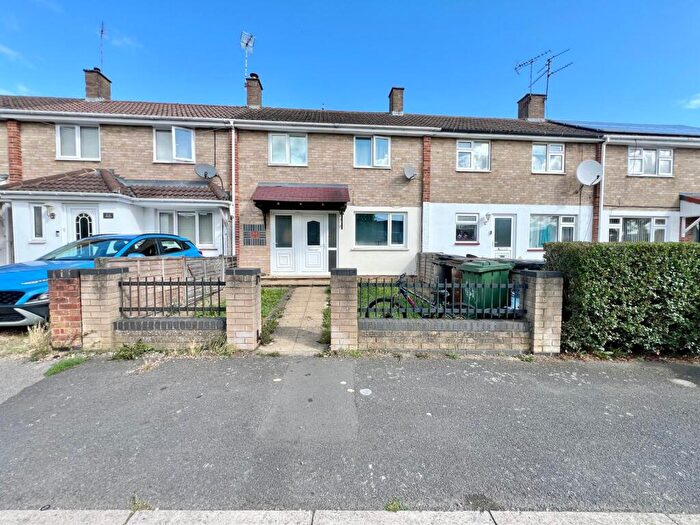 3 Bedroom House To Rent In Selsey Road, Corby, NN18