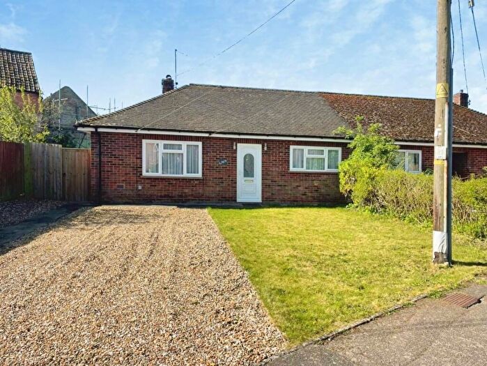 2 Bedroom Semi-Detached Bungalow For Sale In High Street, Brandon, IP27