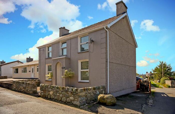 3 Bedroom Detached House For Sale In Rhostryfan, Caernarfon, Gwynedd, LL54