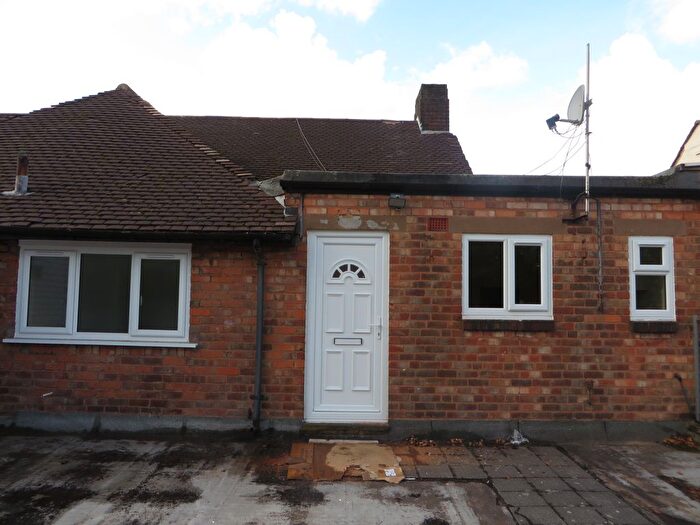 2 Bedroom Flat To Rent In Birmingham, B42