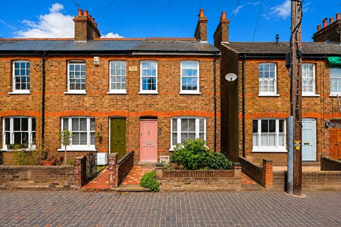 3 Bedroom End Of Terrace House For Sale In Culver Road, St. Albans, Hertfordshire, AL1
