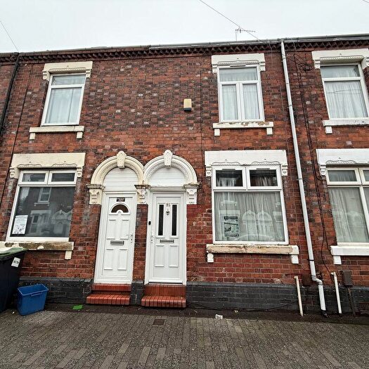 3 Bedroom Terraced House For Sale In Thornton Road, Stoke-On-Trent, ST4