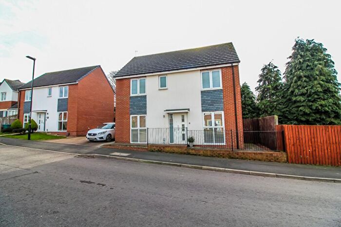 3 Bedroom Detached House For Sale In Sternboro Park, Penshaw, DH4