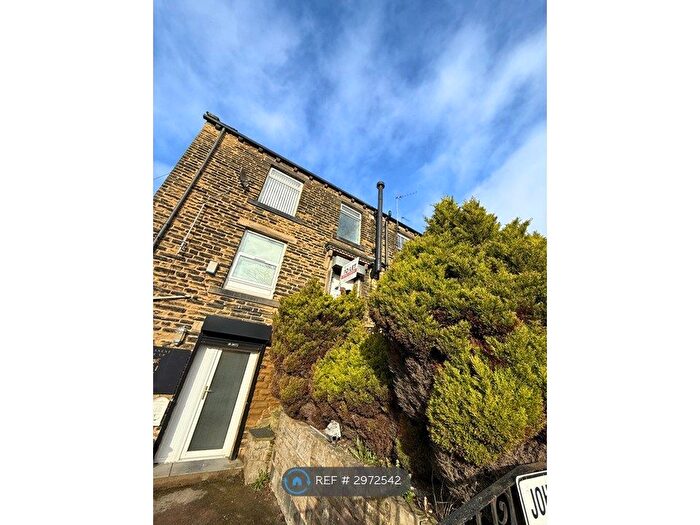 1 Bedroom Flat To Rent In Harrogate Road, Leeds, LS19