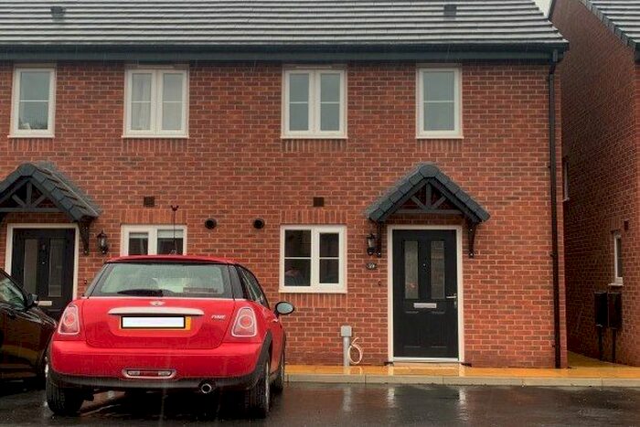 2 Bedroom Semi-Detached House To Rent In Bolsover Drive, Stafford, ST16