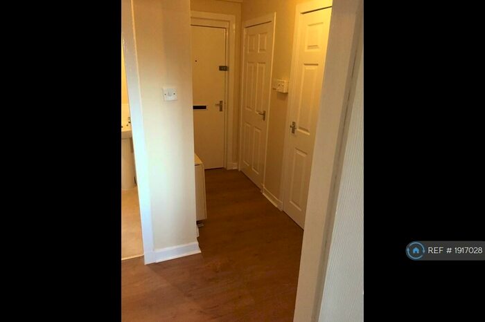 1 Bedroom Flat To Rent In Telford Street, Bellshill, ML4