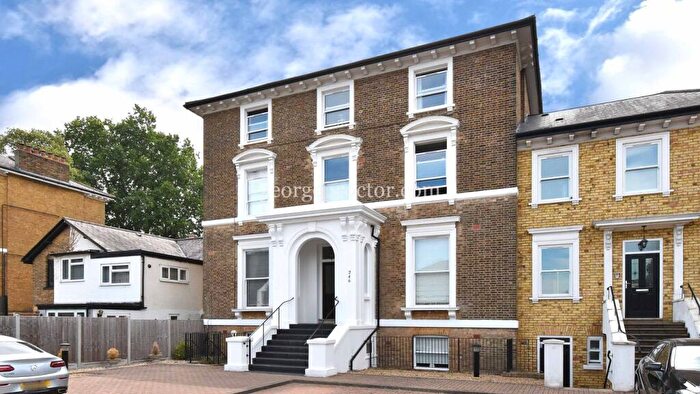 2 Bedroom Flat For Sale In Southlands Road, Bickley, BR1