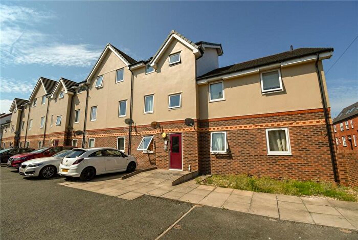 2 Bedroom Flat For Sale In Poulton Road, Wallasey, Wirral, CH44