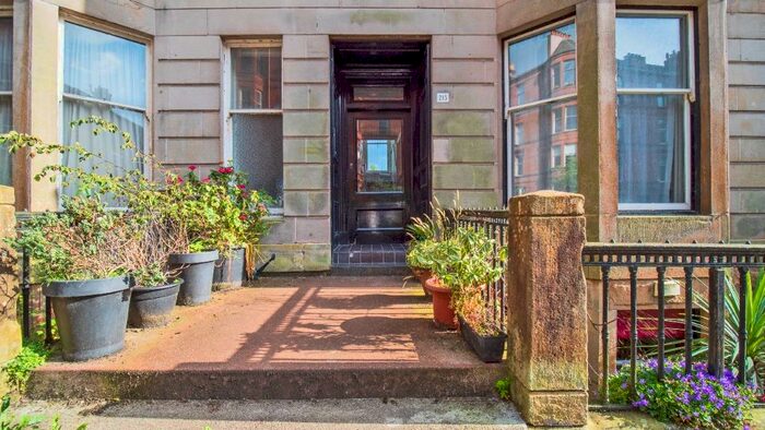 3 Bedroom Flat To Rent In Wilton Street, North Kelvinside, Glasgow, G20