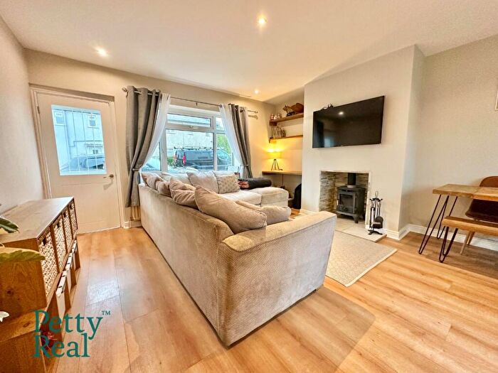 3 Bedroom Terraced House For Sale In Holme Crescent, Trawden, BB8