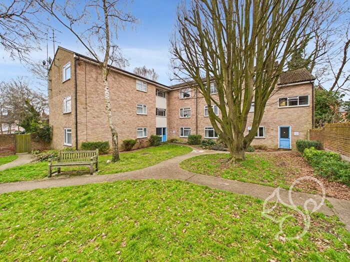 1 Bedroom Flat For Sale In Stephen Cranfield Close, Rowhedge, Colchester, CO5