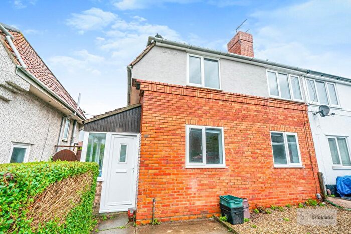 3 Bedroom House To Rent In Briar Way, Fishponds, Bristol, BS16