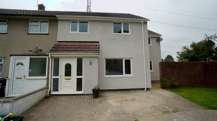 8 Bedroom Semi-Detached House To Rent In Rowlandson Gardens, Bristol, BS7