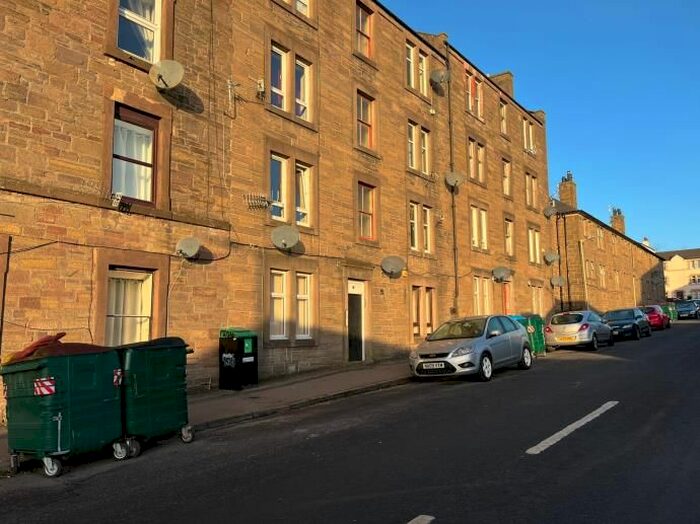 1 Bedroom Flat To Rent In 3/R, 8 Clepington Street, Dundee DD3