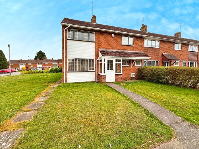 3 Bedroom End Of Terrace House To Rent In Kemberton Road, Wolverhampton, West Midlands, WV3