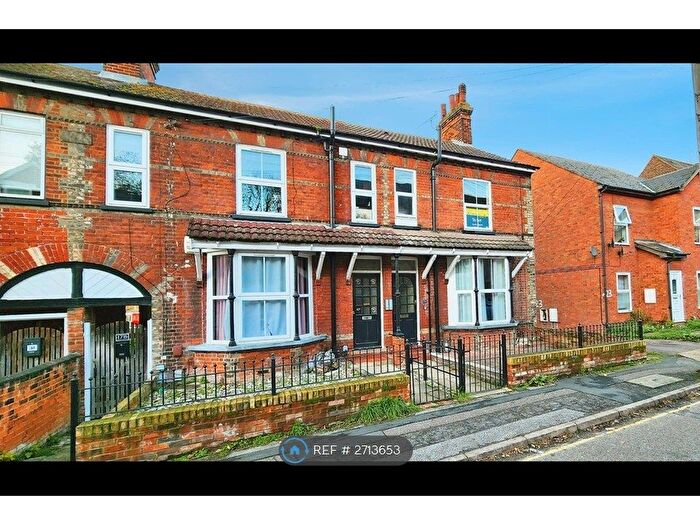 2 Bedroom Flat To Rent In Gippeswyk Road, Ipswich, IP2