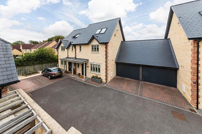 4 Bedroom House For Sale In Oxford Close, Kingston Bagpuize, Nr.Abingdon On Thames, OX13