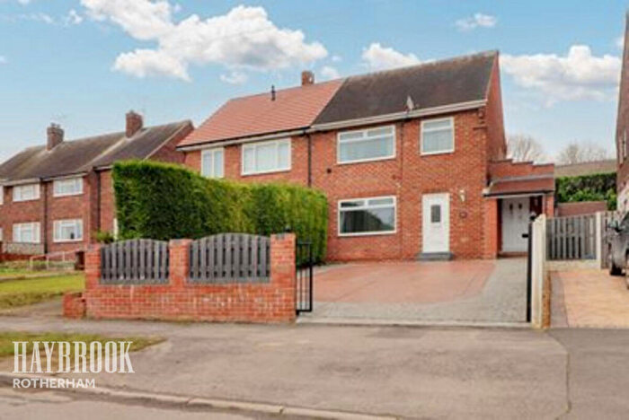 3 Bedroom Semi Detached House For Sale In Maple Avenue, Rotherham, S66